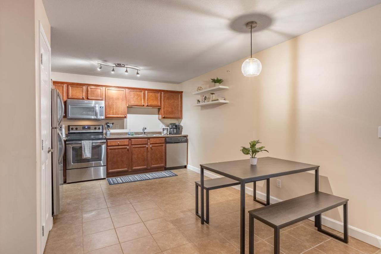 Contemporary Stay In Central Peoria Zewnętrze zdjęcie